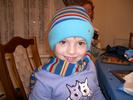 03-12 (KT hat & scarf)