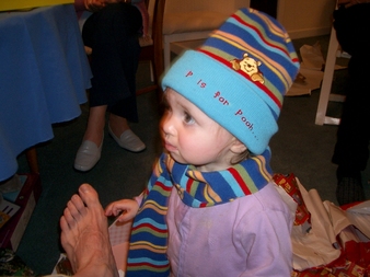 03-12 (Allie hat & scarf)