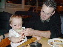 oxnard-eating1