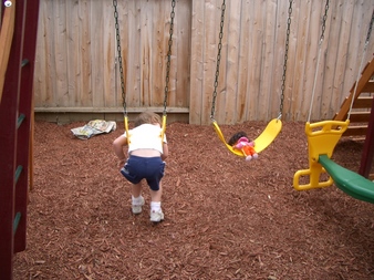 03-07 (Swingingw-Dora2)