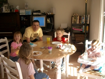 04-01 (George & Abigal for lunch)