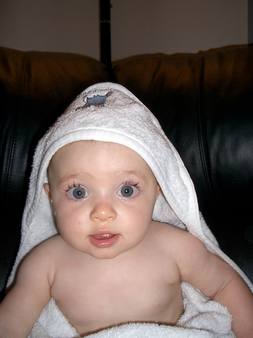 03-08 (Alliew-Towel3)