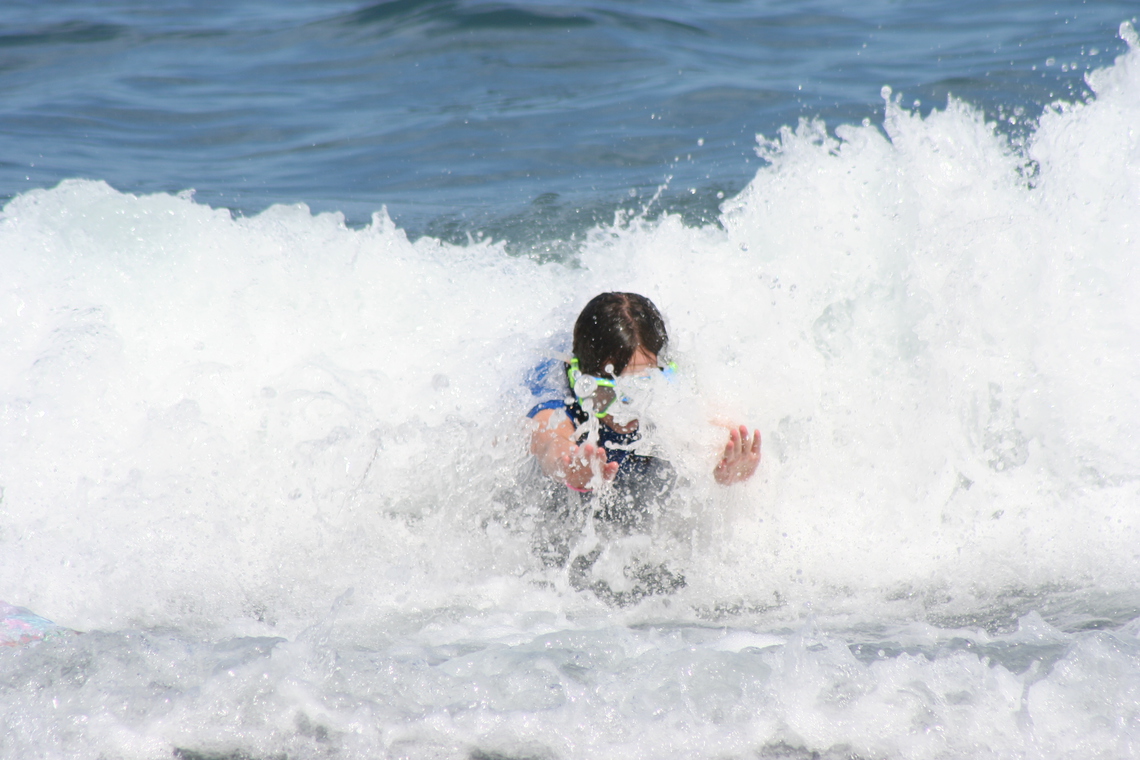 <font size=-1>2014-04-05</font><br> 18 00 10