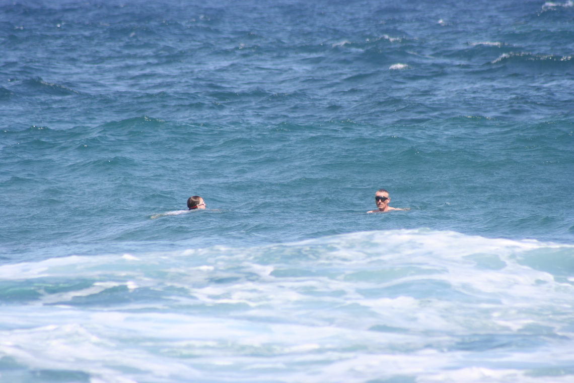 <font size=-1>2014-04-05</font><br> 18 10 11
